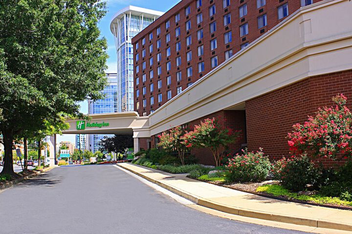 Hotel 8 of 52