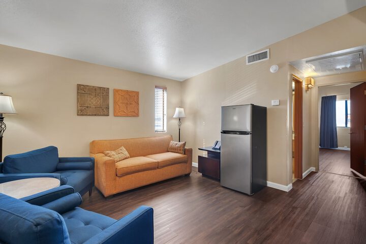 Room 64 of 120