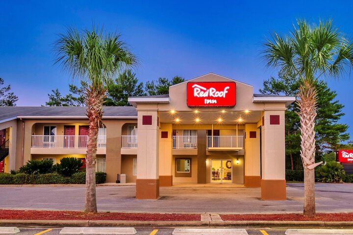 Hotel 3 of 25