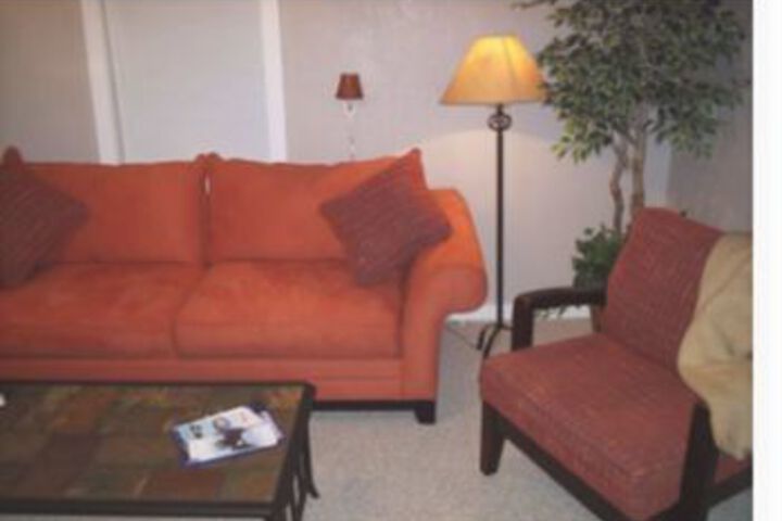 Jeni Js Gifts and Guest Houses