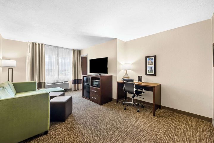 Room 18 of 72