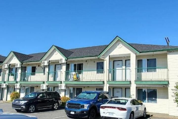 Hotel 5 of 95