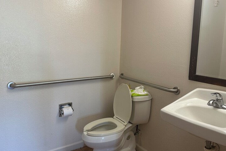 Carom Inn Denham Springs-Baton Rouge
