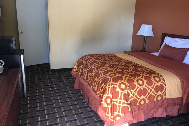 Royal Inn