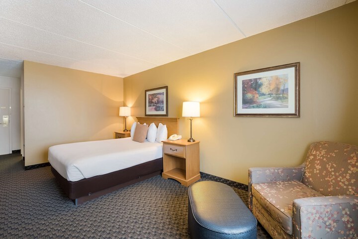Room 16 of 35