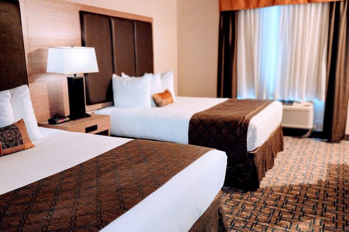 Room 14 of 35