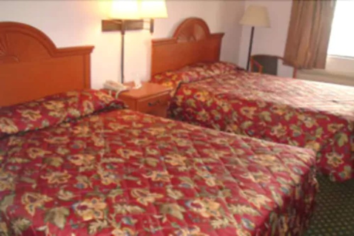 Room 10 of 21