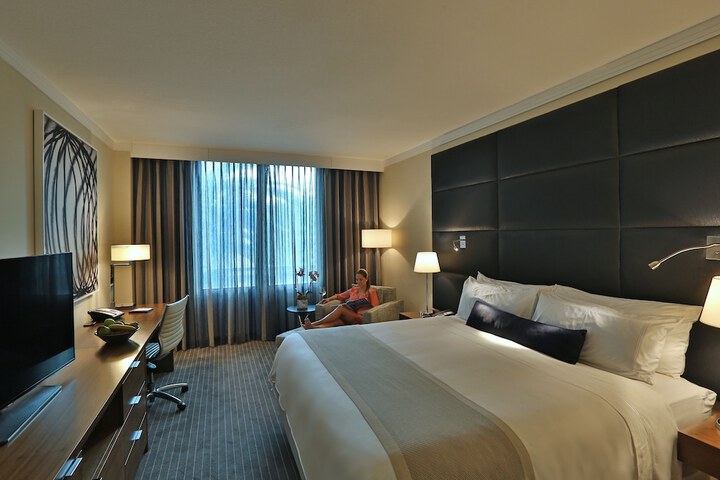 Room 26 of 105