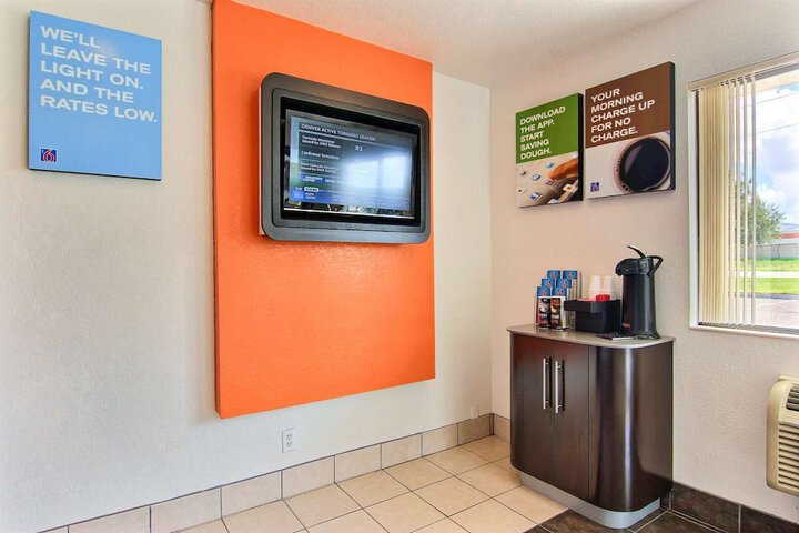 Motel 6 Kingsville TX