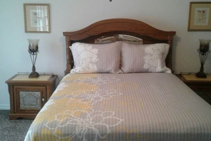 Room 8 of 31