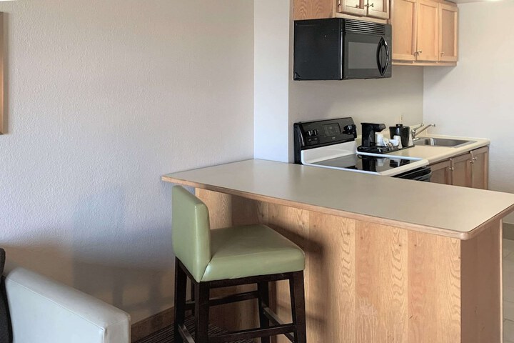 Country Inn & Suites by Radisson Clarksville, TN