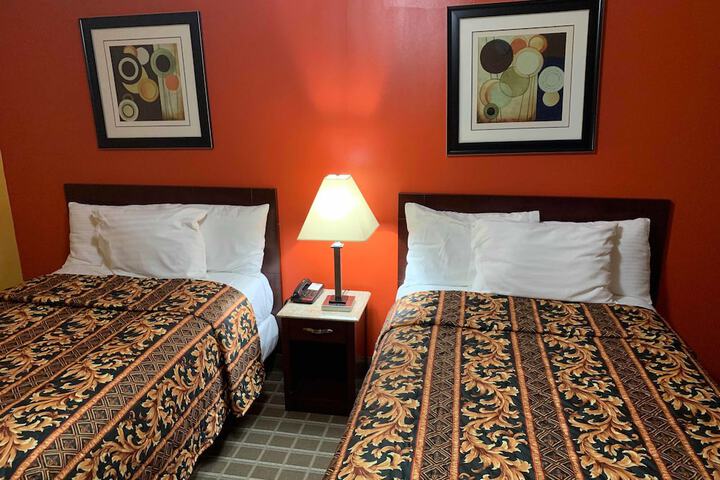 Room 47 of 75