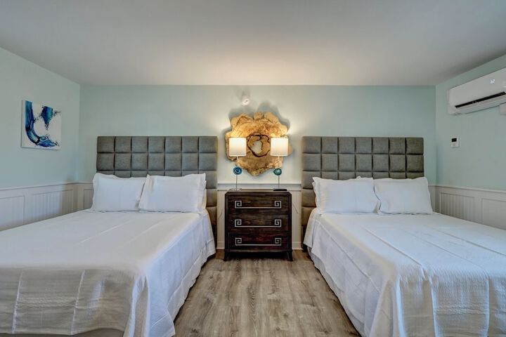 Loggerhead Inn & Suites