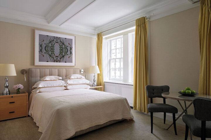 Room 54 of 64