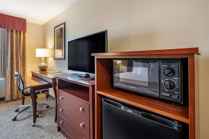 Room 21 of 27