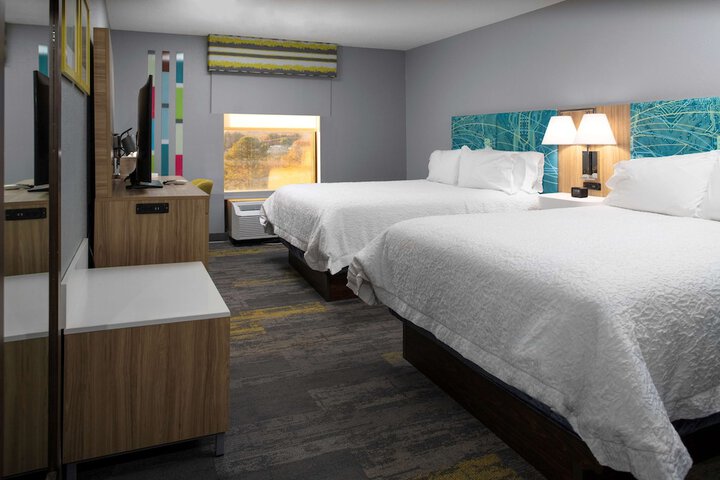 Room 8 of 22