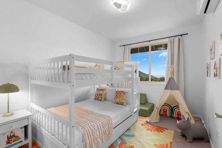 Leale'a by Avantstay Ocean + Mountain Views!