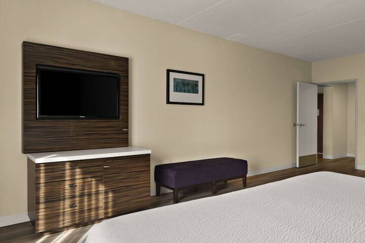 Room 21 of 63
