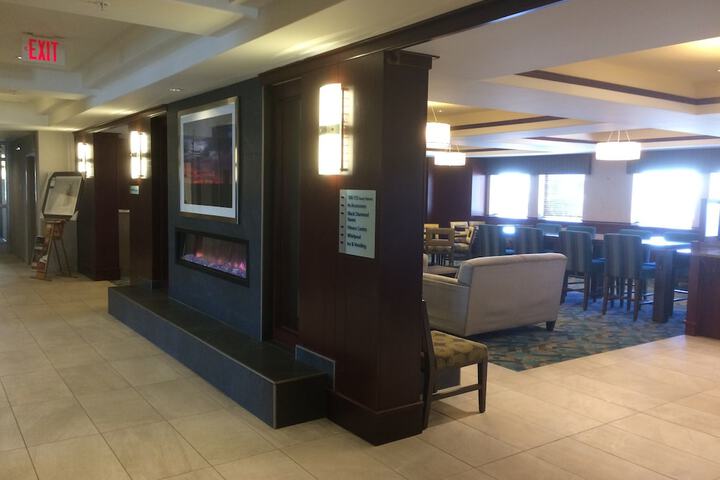 Holiday Inn Express & Suites Sherwood Park-Edmonton Area by IHG