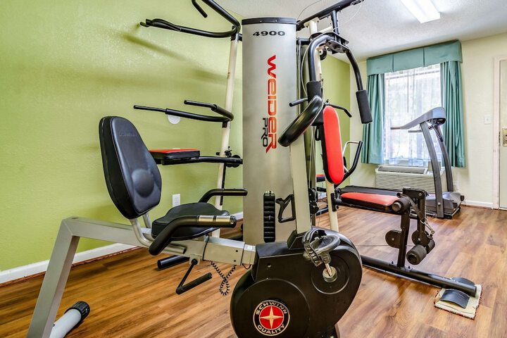 Quality Inn & Suites Creedmoor - Butner