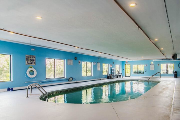 Pool 9 of 45