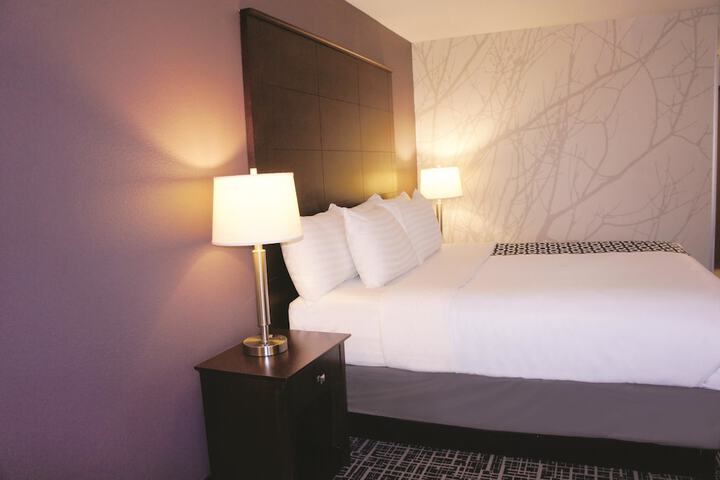 Room 54 of 81