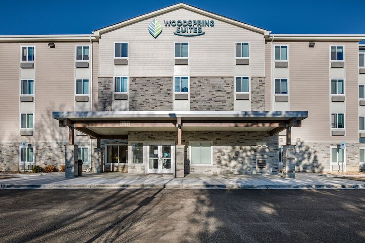 WoodSpring Suites Libertyville - Chicago