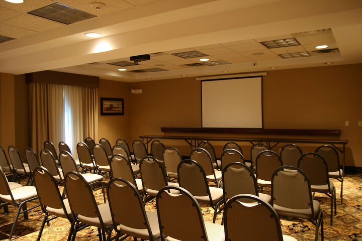 Hampton Inn & Suites Lino Lakes