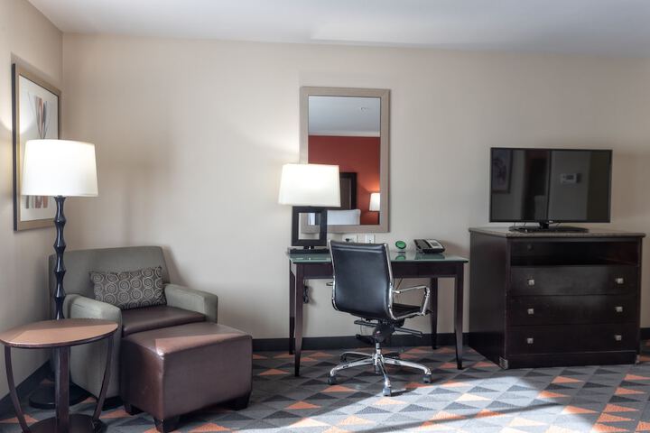 Room 35 of 89