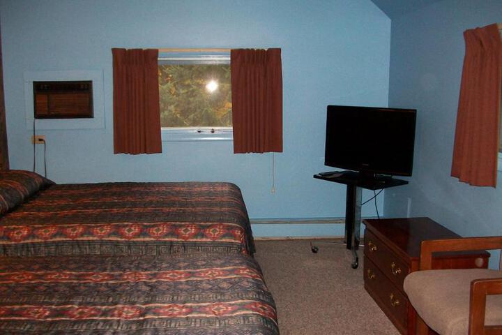 Mohican Motel