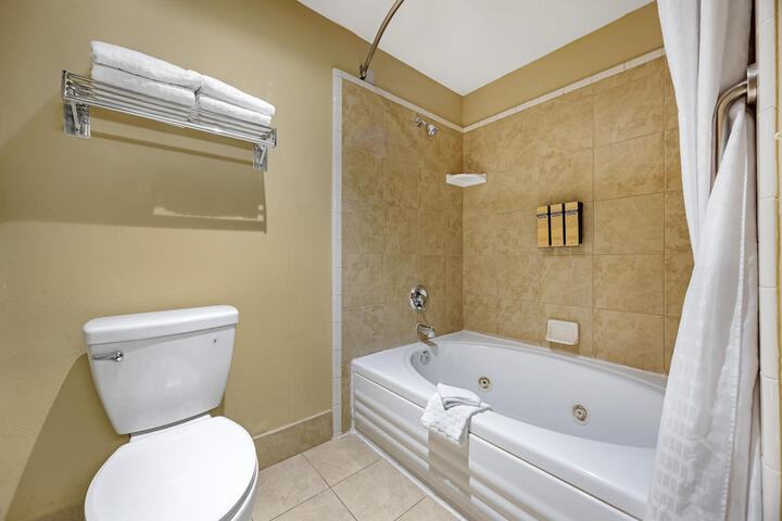 Best Western Plus Prairie Inn