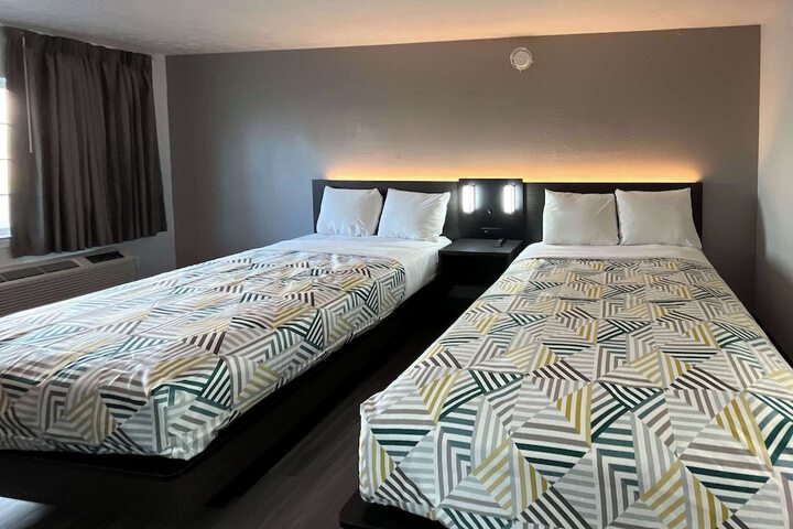 Motel 6 Lafayette IN