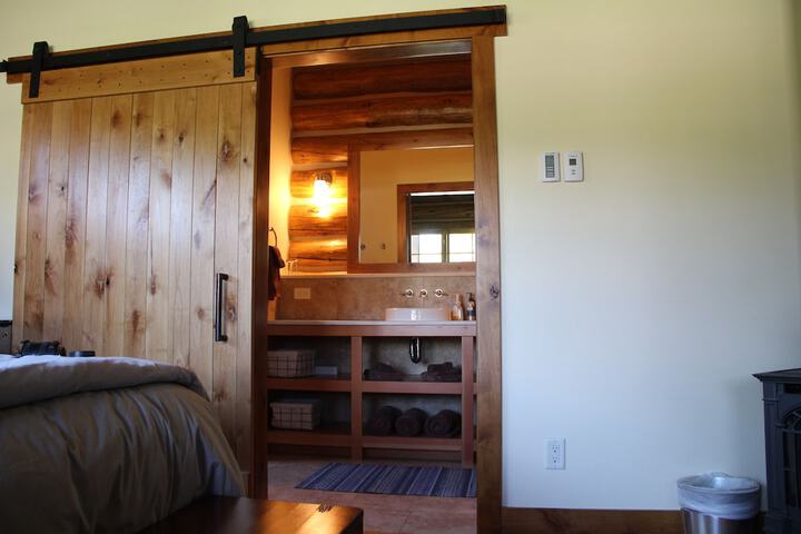 Room 30 of 48