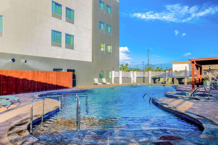 Pool 4 of 42