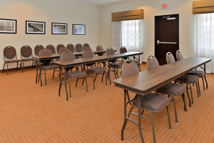 Sleep Inn & Suites Meridian - Bonita Lakes