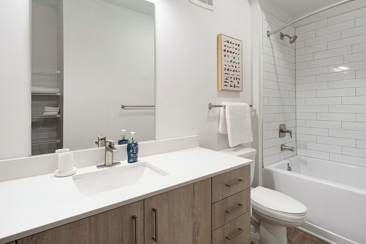 Landing Apartments Birmingham - Sand Ridge
