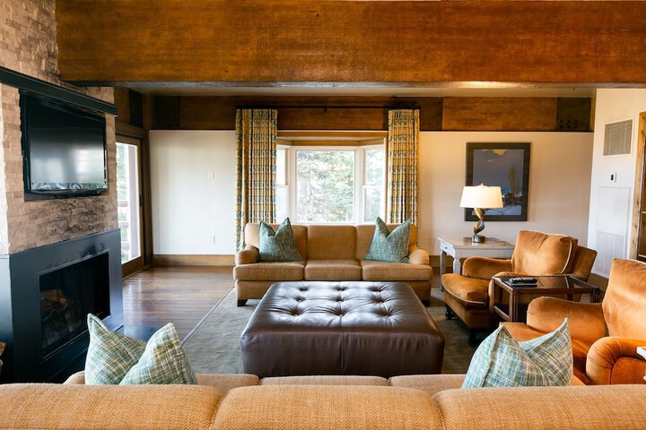 Stein Eriksen Lodge