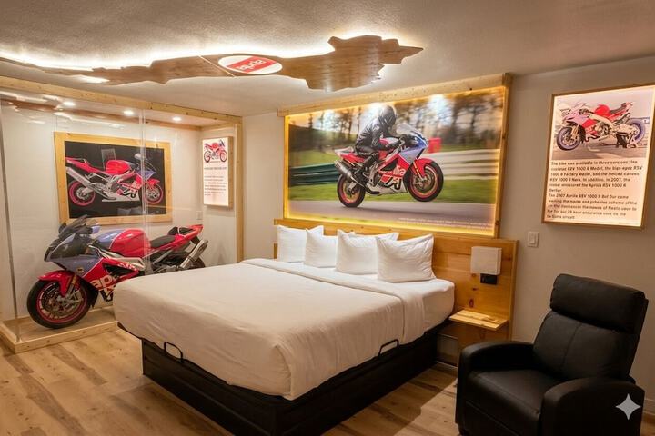 Motorcycle Inn