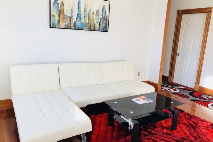 Room 13 of 27
