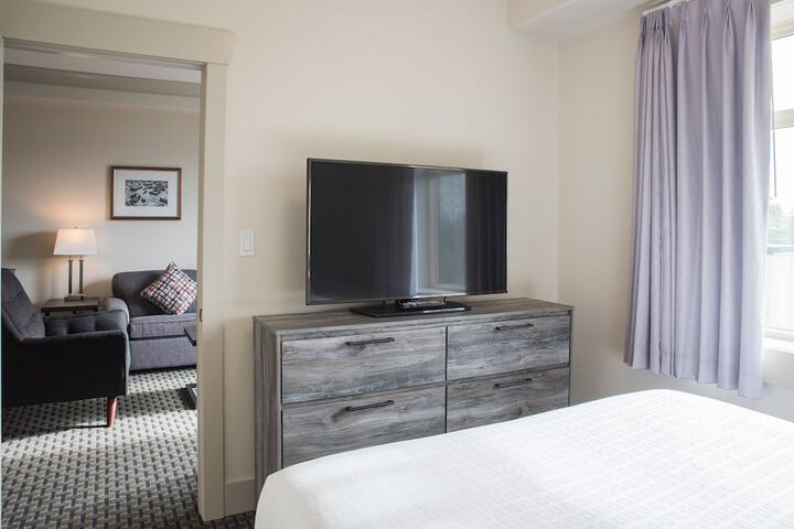 Room 15 of 32
