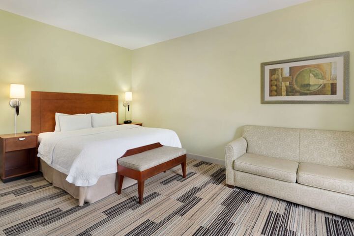 Hampton Inn & Suites Birmingham East Irondale