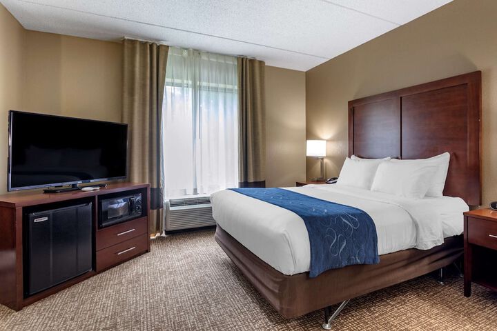 Room 42 of 53