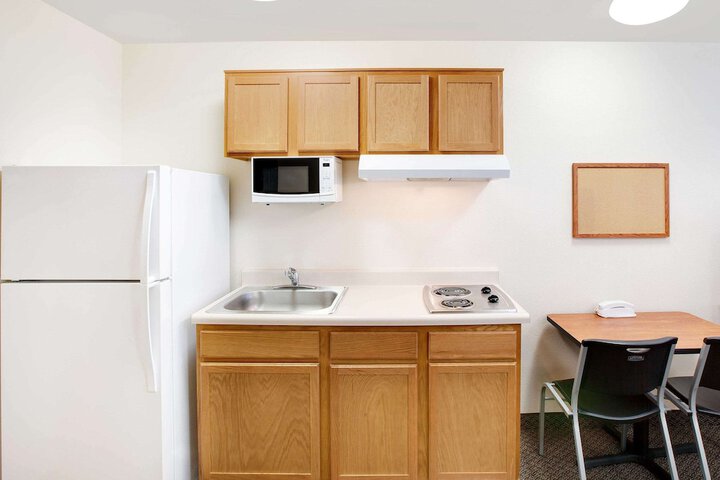 Room 11 of 26