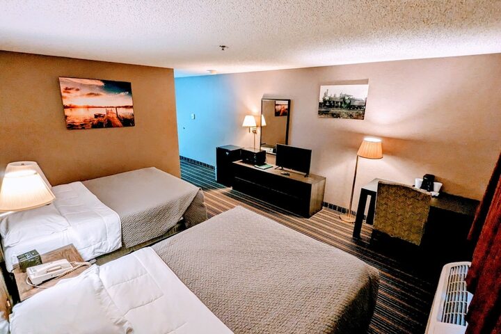 Room 23 of 46