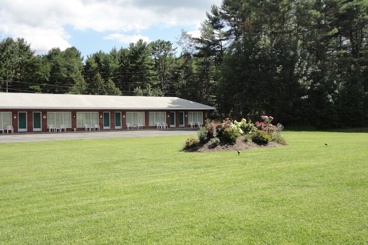 Property Grounds 53 of 61
