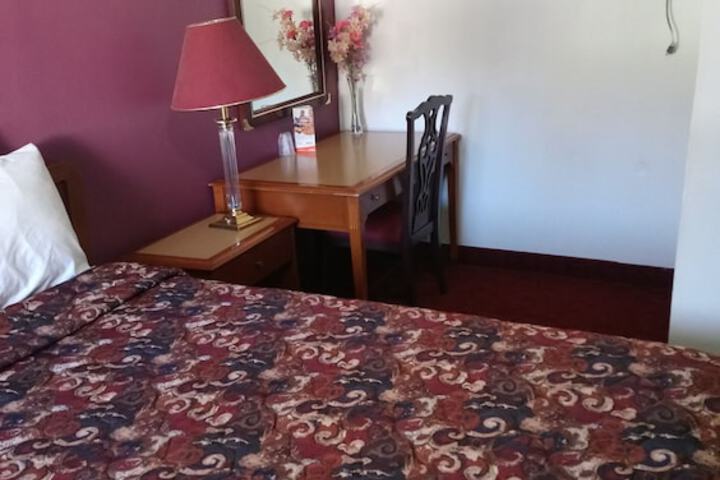 Room 27 of 57