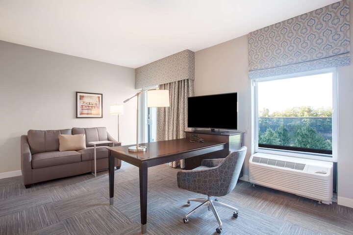 Room 31 of 43