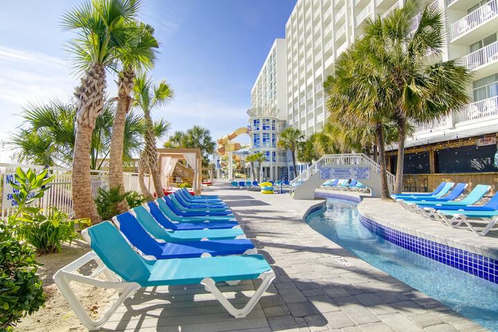 Crown Reef Beach Resort and Waterpark