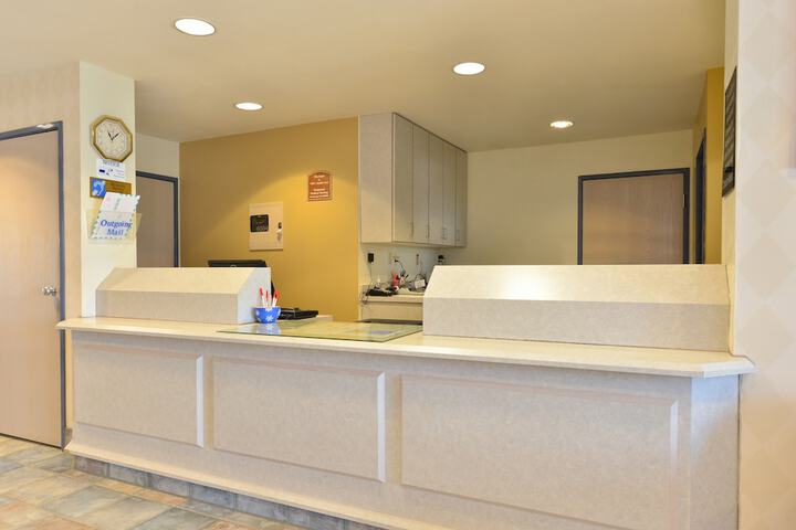 Econo Lodge Belle Fourche