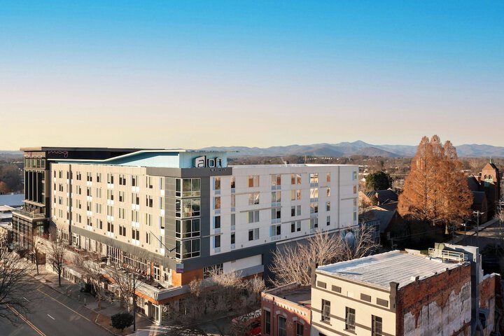 Hotel 4 of 74